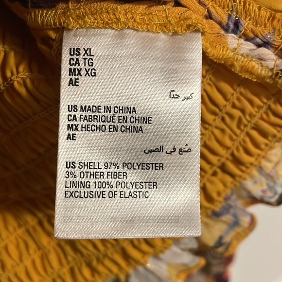 NWT INC International Concepts Metallic Thread Smocked Waist Top - Picture 7 of 8